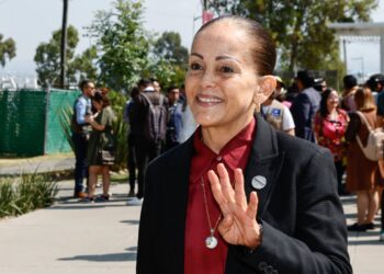 Dirigente de Morena niega pacto con PAN