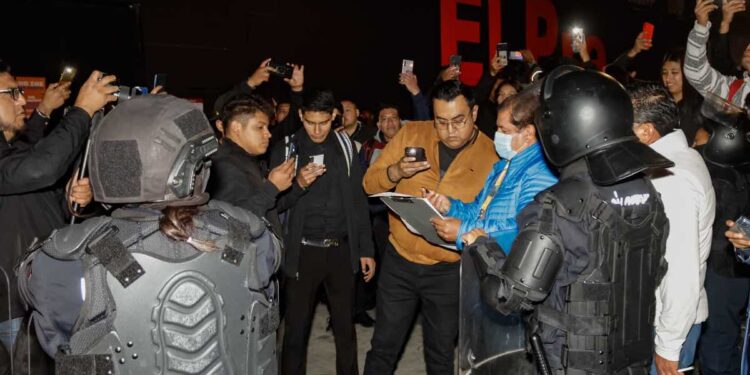 Pide alcalde denunciar actos de corrupción