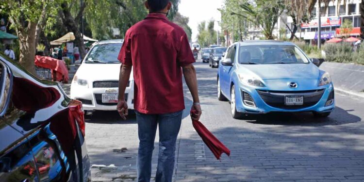 Con operativos, regularán actividad de franeleros