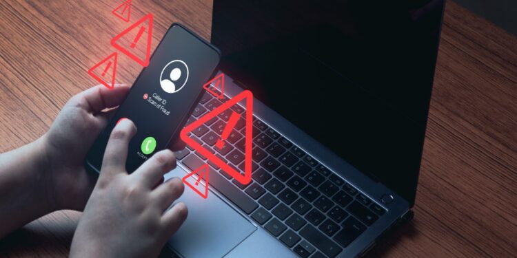 Alertan por vacantes engañosas en redes sociales