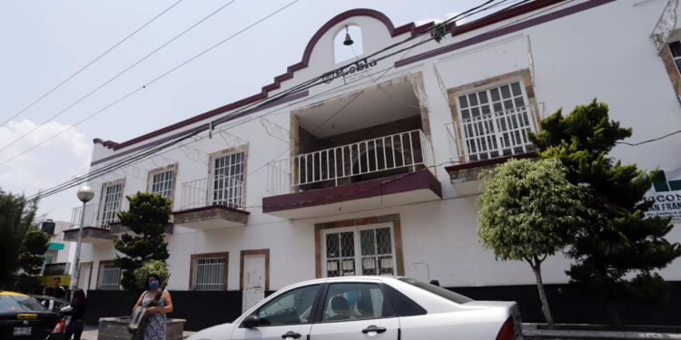 Retirarán a los  ambulantes de Totimehuacán