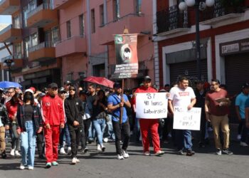 Piden jornadas laborales justas