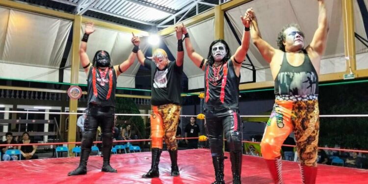 Lucha libre vibra en Puebla con la Copa Arena Solís