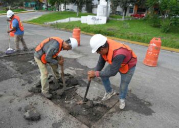 Puebla busca cubrir más de 200 mil baches