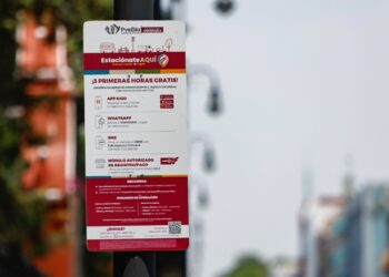 Sancionan a negocio por cobro extra