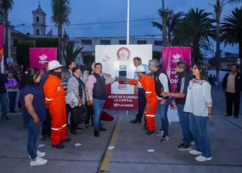 Modernizan alumbrado en Canoa