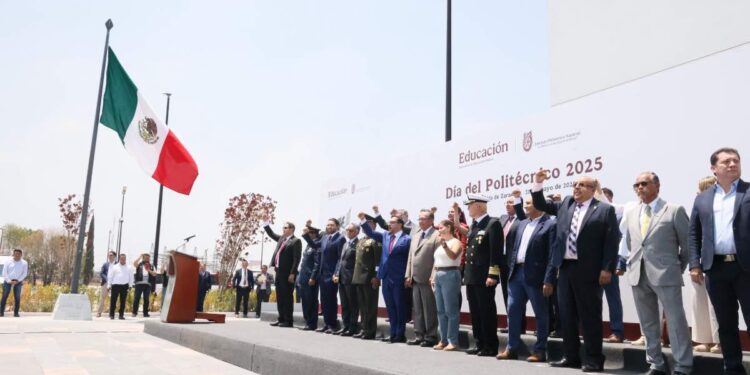Destina IPN 5 mdp a Puebla para semiconductores