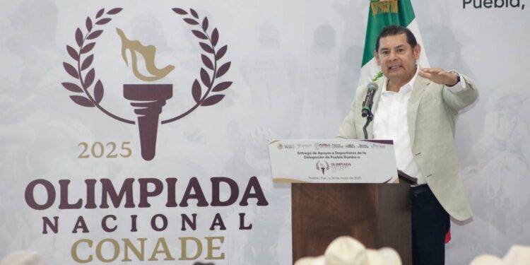 Sin moches ni privilegios: Armenta