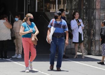 En cuatro meses, 2 mil casos confirmados de COVID-19
