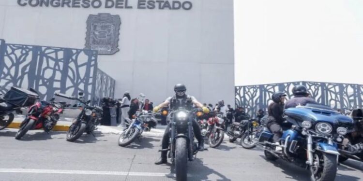 Piden motociclistas evitar ser estigmatizados