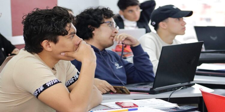 Sube Puebla cuatro sitios en índice de competitividad