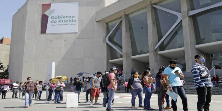 Van contra corrupción; sancionan a 49 funcionarios