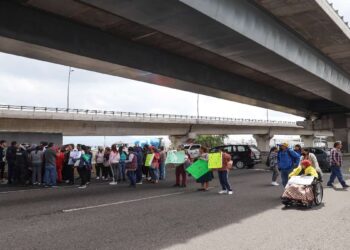 Tras protestas, Salud promete abasto de insumos