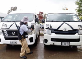 Inicia revista vehicular en interior del estado