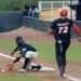 Pericos remonta y vence a El Águila
