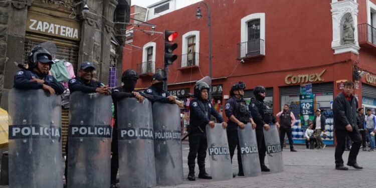 Reabren calles del Centro Histórico