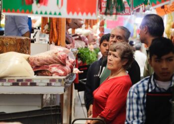 En comida, bebida y tabaco, 15 mil 542 pesos trimestrales