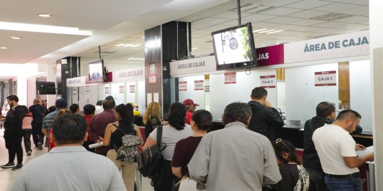Suspenden labores por Día del empleado