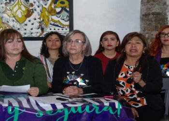 Exigen frenar abusos en penal femenil
