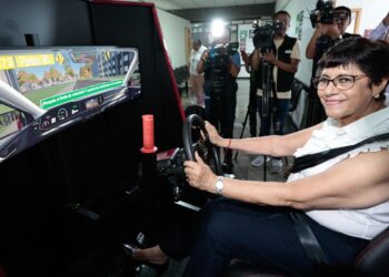 Habrá simuladores para motociclistas: Tanús