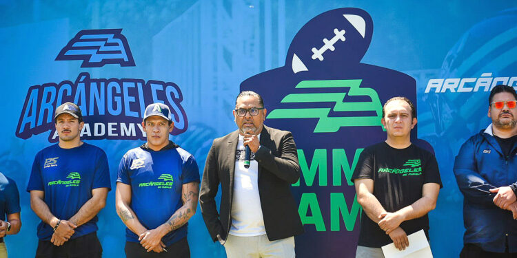 Arcángeles presenta su Summer Camp