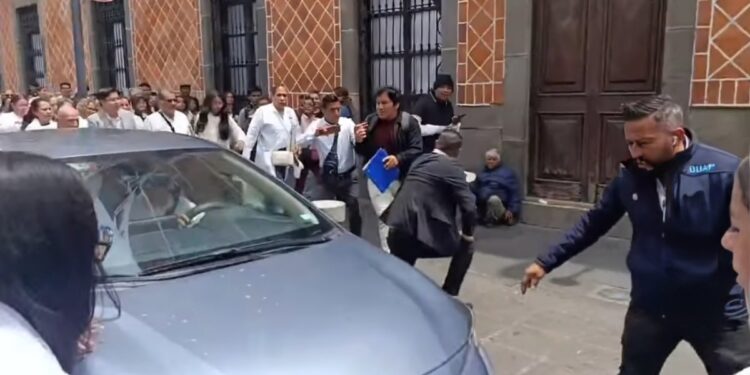 Investigarán agresión contra Cedillo