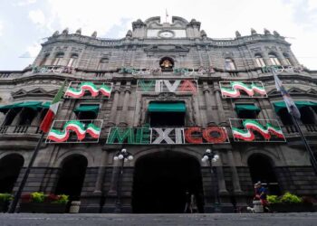 Se permitirá venta de alcohol en zócalo y Paseo Bravo