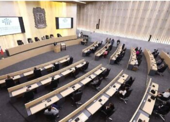 Dan 200 mil pesos para cada informe