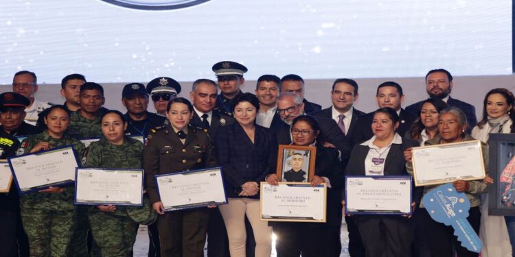 Puebla homenajeará a policías caídos durante su labor