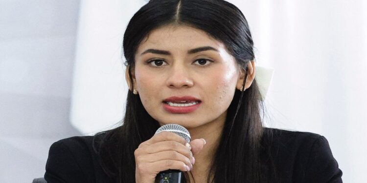 La Bonita pausa cargo por su próximo combate