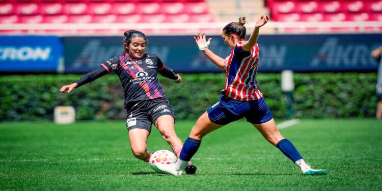 Franjitas empatan ante Chivas en el Akron