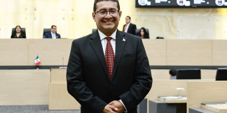 Avalan a Pável Gaspar como líder del Congreso local