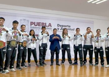 Puebla brilla en el Nacional de Kick Boxing en Monterrey