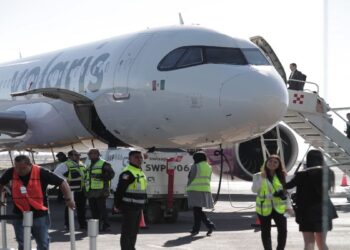 Inauguran ruta aérea que une a Puebla con Guadalajara