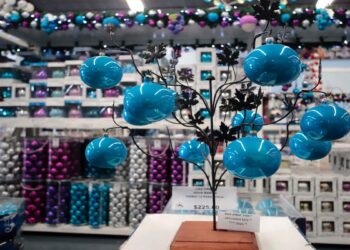 Anuncian Feria del árbol y esfera de Chignahuapan