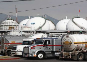 Desabasto de gas suma seis días en empresas poblanas