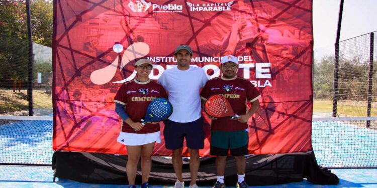 Éxito en el Primer Torneo de Pádel 2025