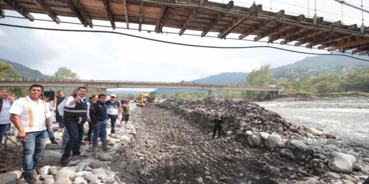 Supervisa Armenta obras de desazolve en Jopala