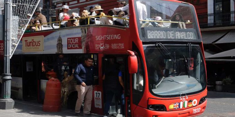 Buscan ampliar recorridos de turibuses