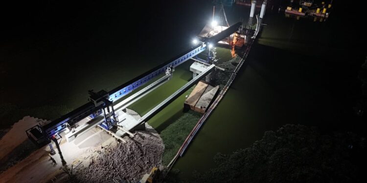 Avanza puente que sustituirá embarcación en Valsequillo