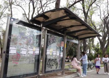 Paraderos sí serán rehabilitados