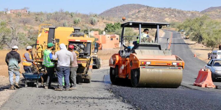 “Mejores carreteras, mayores oportunidades”