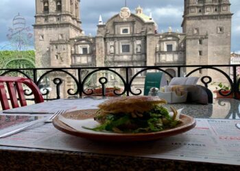 Por baja afluencia, cierran 60 restaurantes