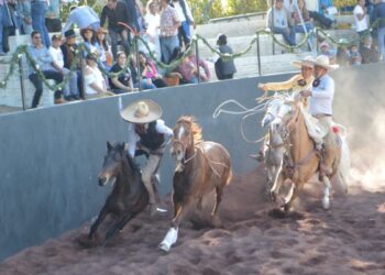 Estudiantes protagonizarán charreada nocturna