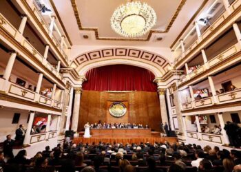Alejandro Armenta resalta legado social constitucional