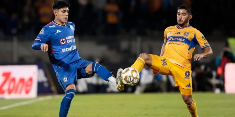 Cruz Azul cambia horario ante Tigres en Puebla