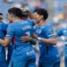 Cruz Azul enfrenta al líder Chivas en Puebla