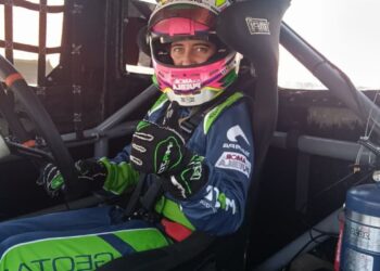 Poblana busca temporada completa en Nascar