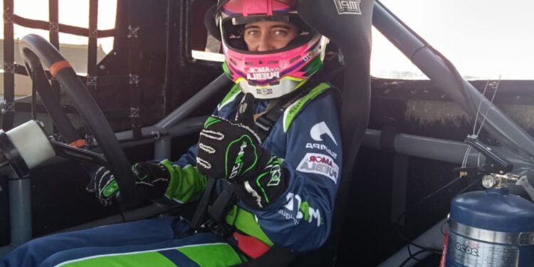 Poblana busca temporada completa en Nascar