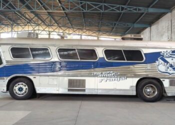 Ponen en venta a El Camotito, autobús histórico del Puebla